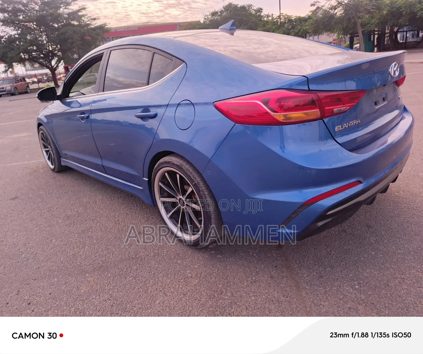 Hyundai Elantra 2018 Blue