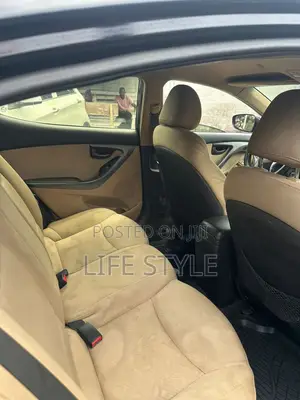 Hyundai Elantra 2013 Black
