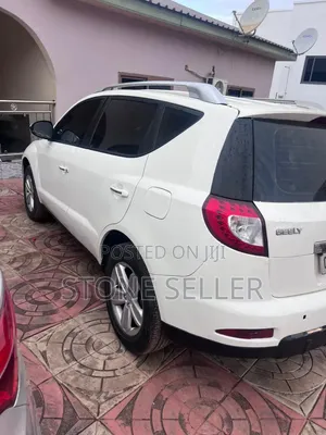Geely Emgrand X7 2014 Off white