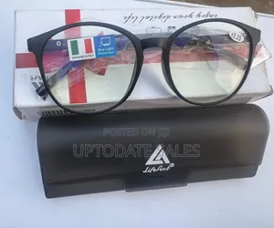 Eye Glasses +2.50 Degree Lense