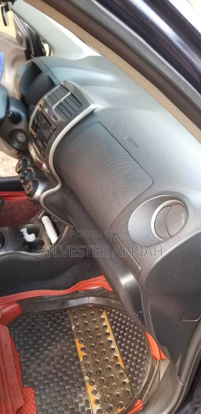 Scion xD Base 2010 Blue