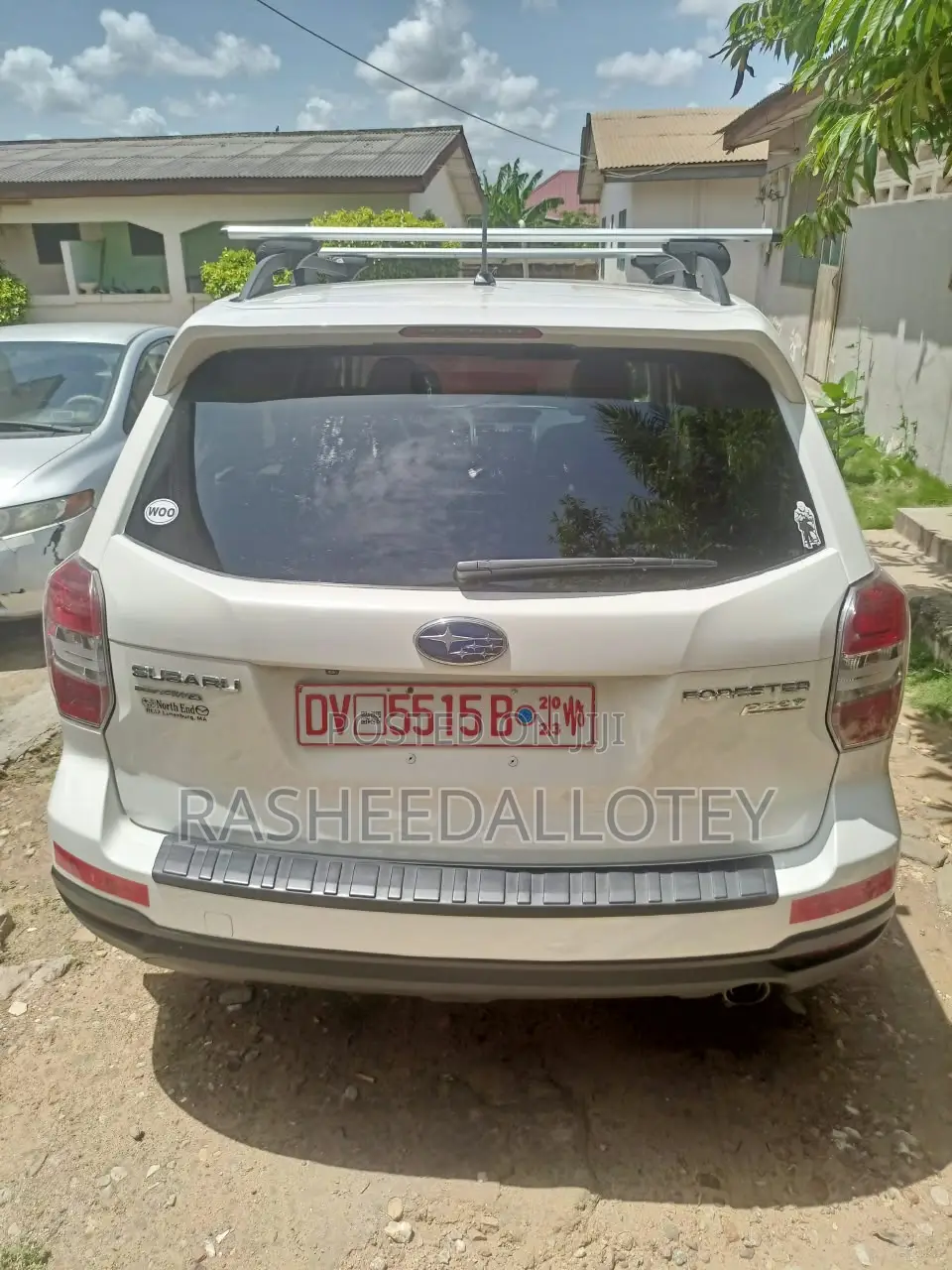 Subaru Forester 2.5i PZEV 4dr SUV AWD (2.5L 4cyl CVT) 2014 White
