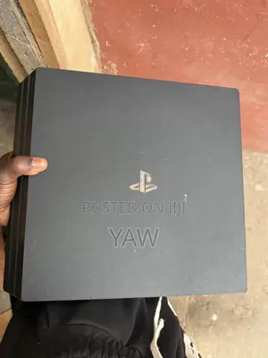 Ps4 Pro With 10 Games Loaded