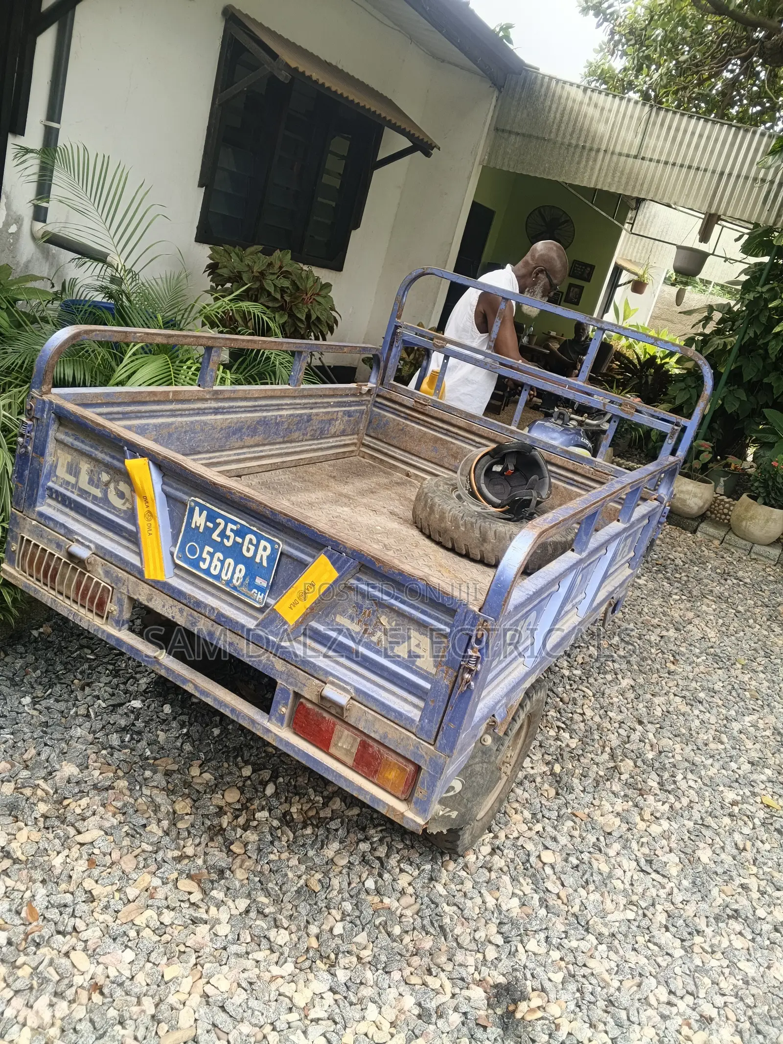 Tricycle 2024 Blue