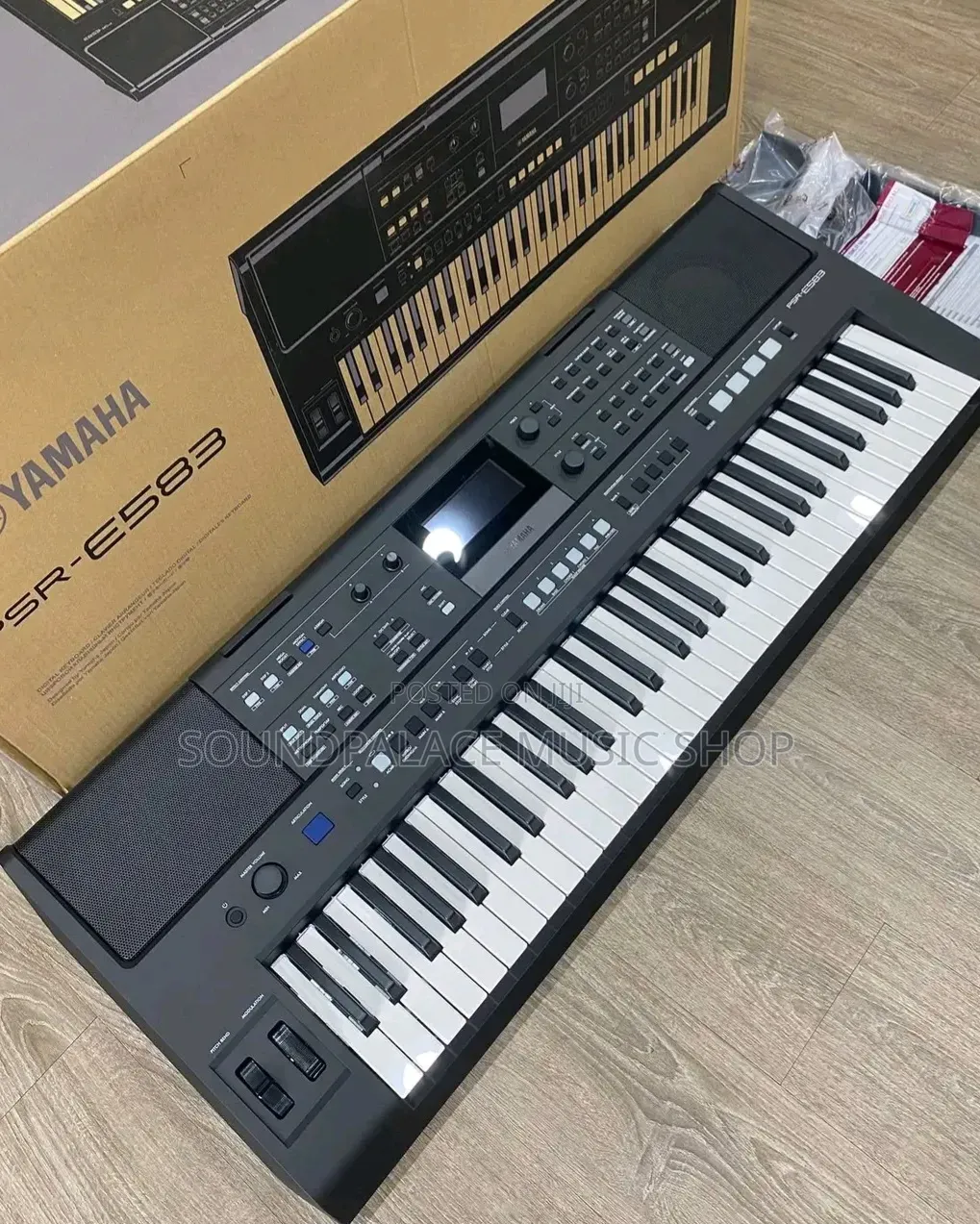 Yamaha PSR-E583 61-Key Portable Electronic Keyboard