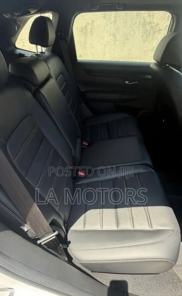Honda CR-V 2024 White