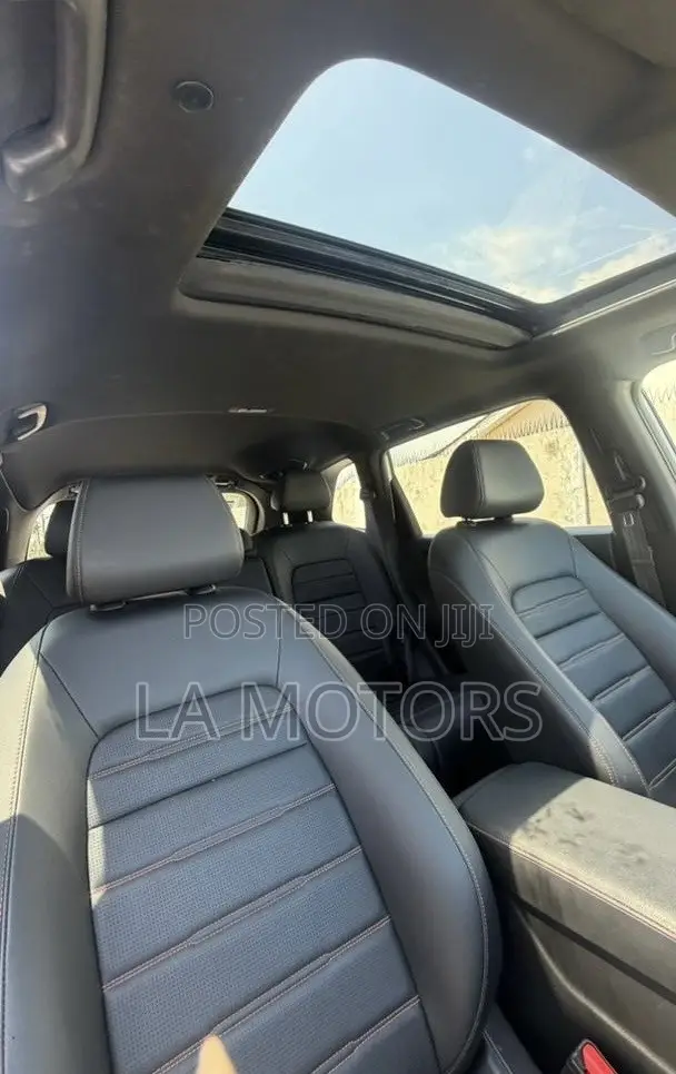 Honda CR-V 2024 White
