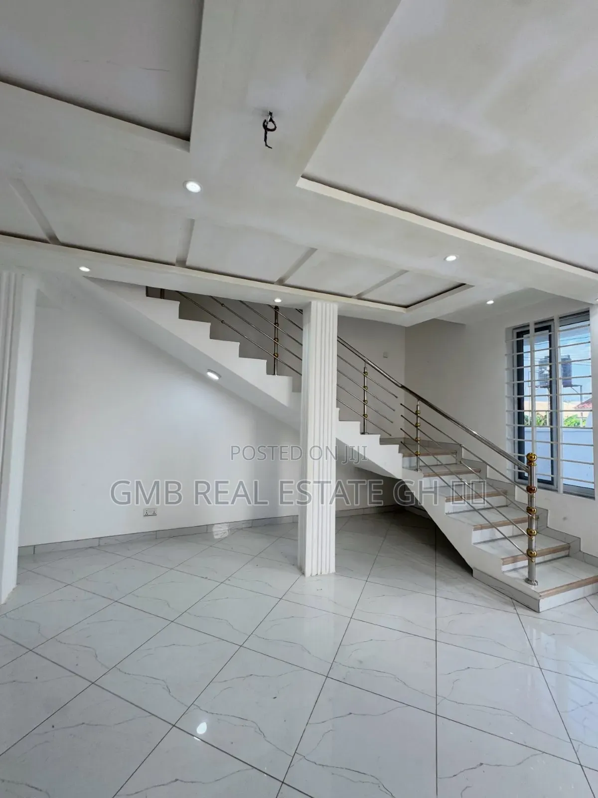 2bdrm House in Ashaley Botwe, School Junction for sale