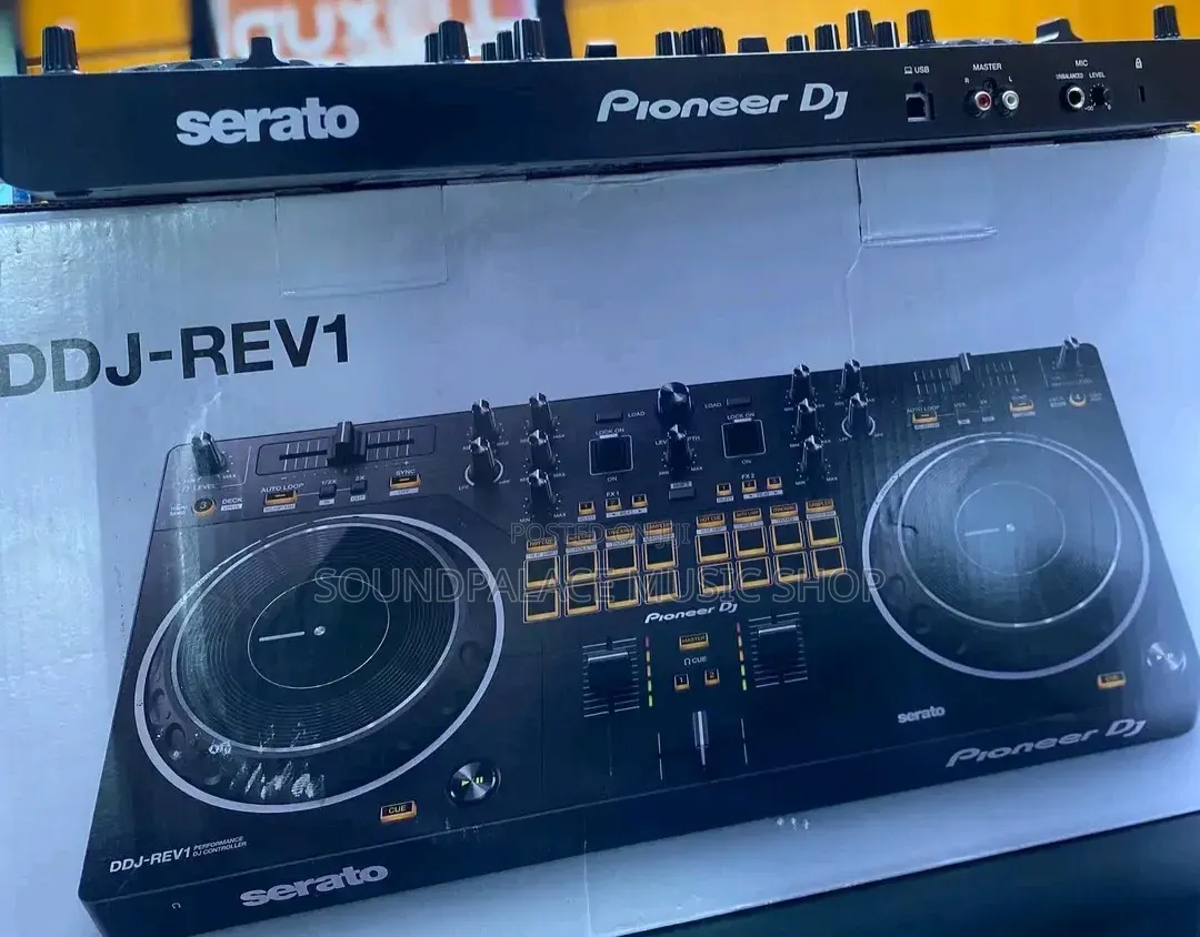 Pioneer DJ DDJ-REV1 2-Deck Serato DJ Controller