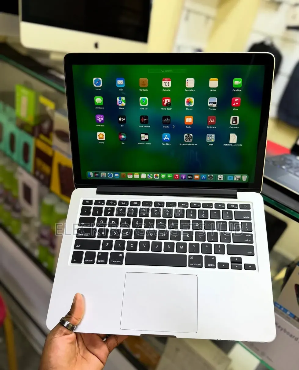 Laptop Apple MacBook Pro 2015 8GB Intel Core i5 SSD 128GB