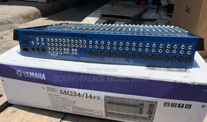 Yamaha MG24/14FX Mixing Console Professional 24-Channel Analog Mixer