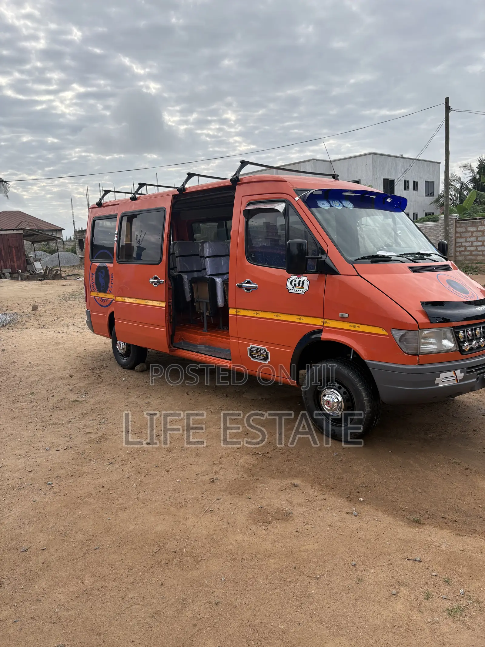 Mercedes-Benz Sprinter 2017 Orange