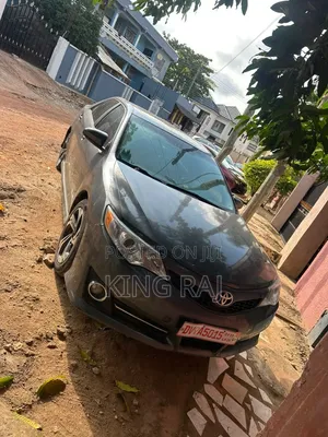 Toyota Camry SE 4dr Sedan (2.5L 4cyl 6A) 2014 Black