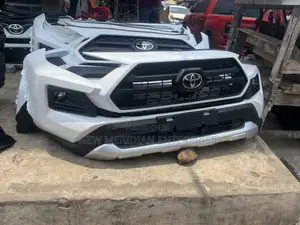 Rav4 2025 Complete Bumper Available