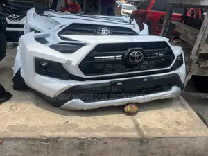 Rav4 2025 Complete Bumper Available