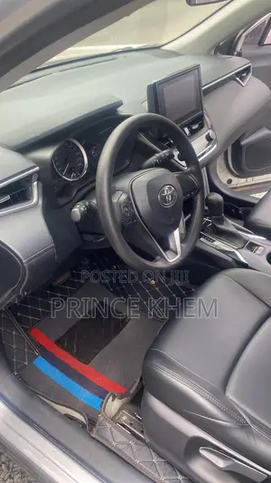 Toyota Frontlander 2.0 Petrol FWD 2023 Silver