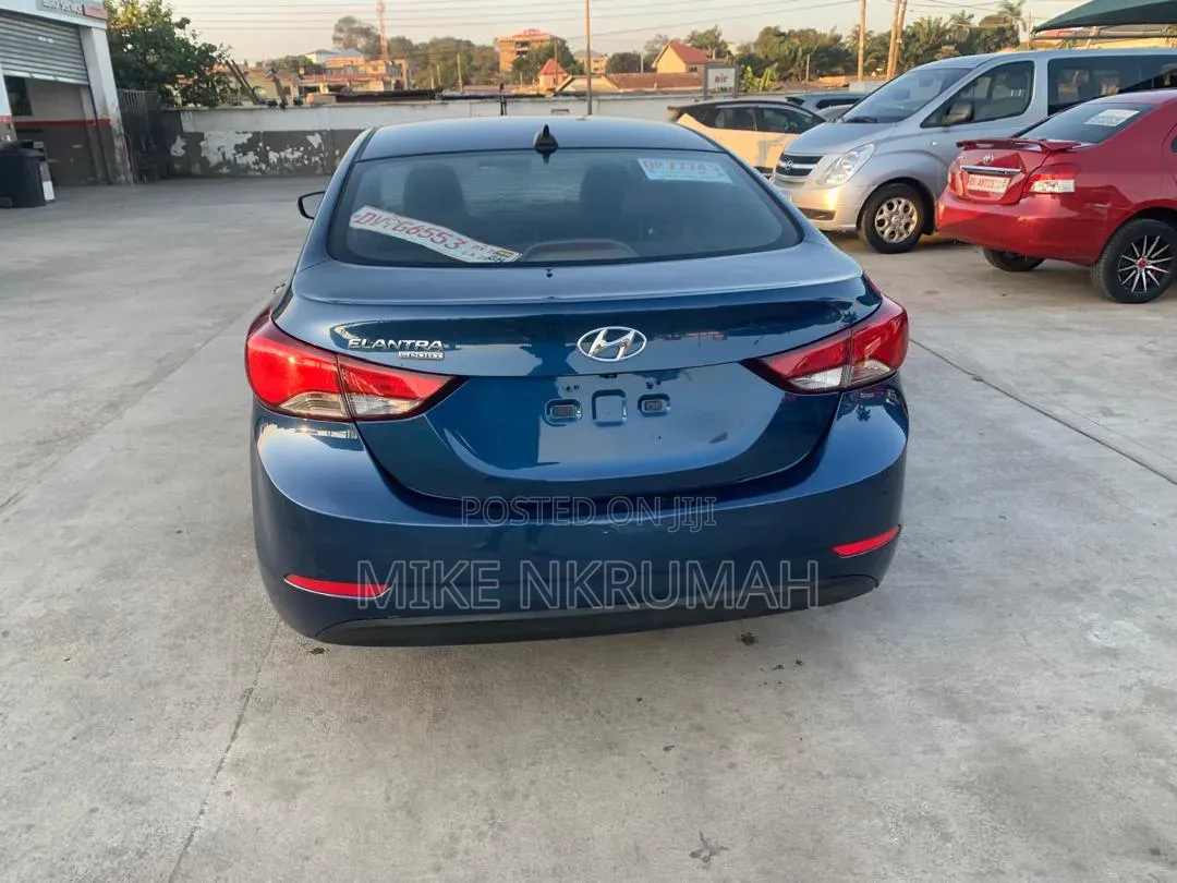 Hyundai Elantra 2017 Blue