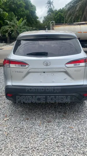 Toyota Frontlander 2.0 Petrol FWD 2023 Silver