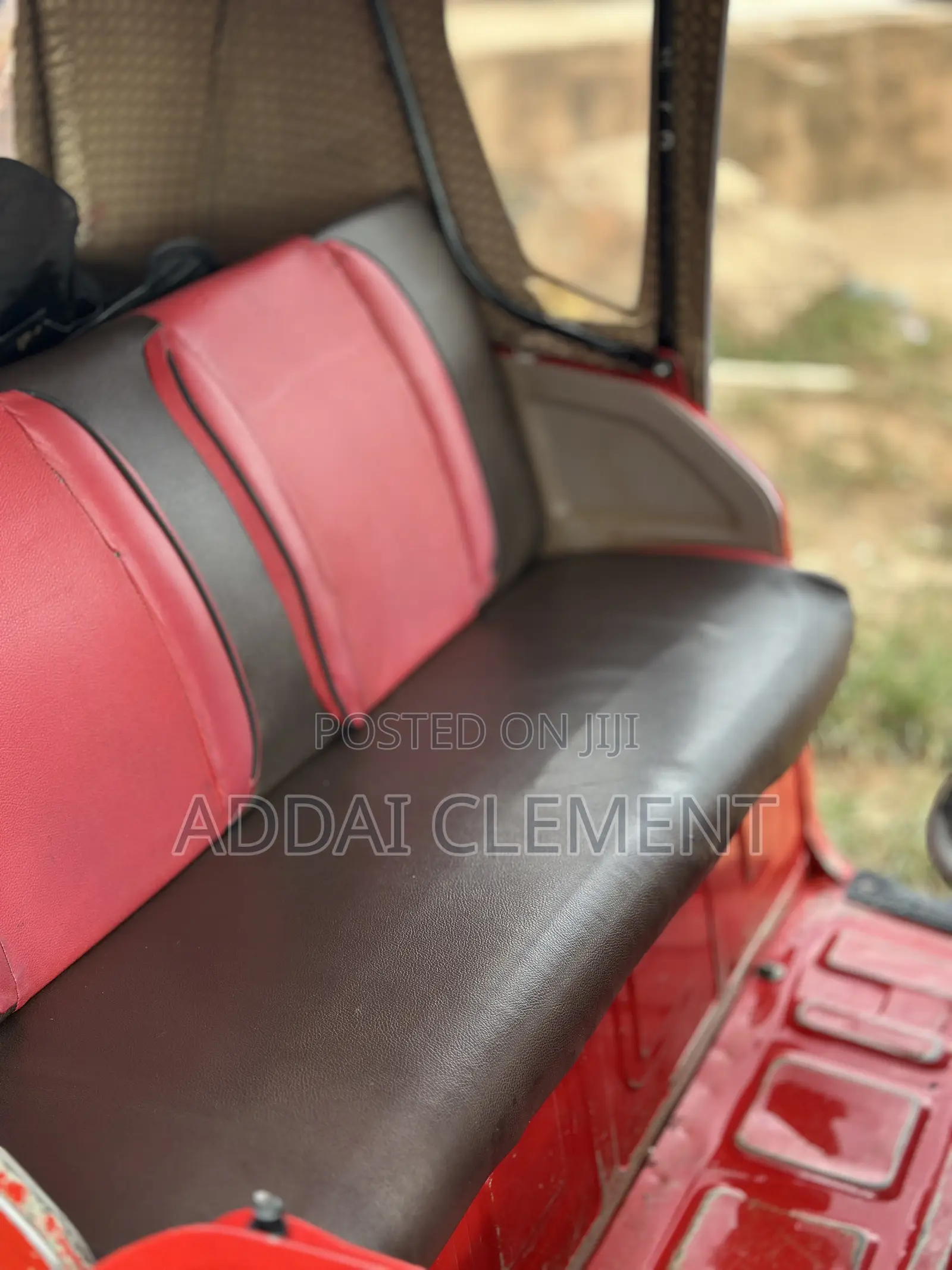 Bajaj RE 2025 Red
