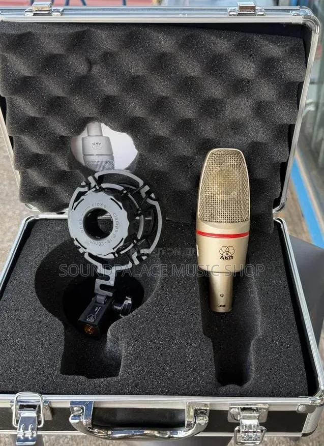 AKG C3000B Large-Diaphragm Condenser Microphone