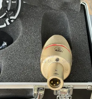 AKG C3000B Large-Diaphragm Condenser Microphone