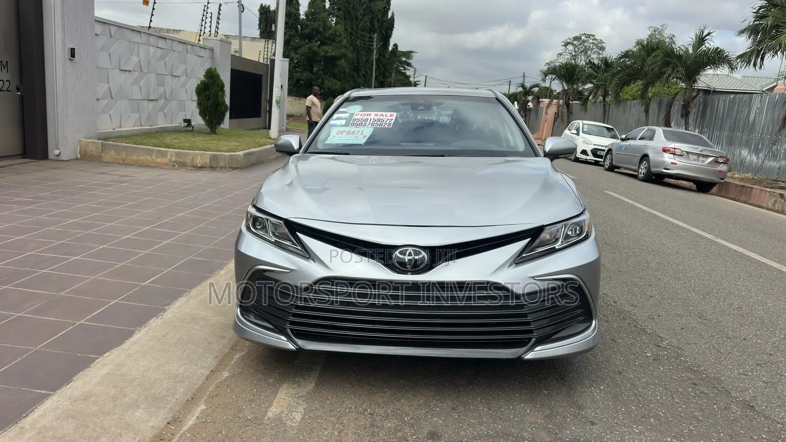 Toyota Camry LE 2023 Silver