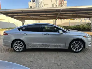 Ford Fusion SE FWD 2016 Silver