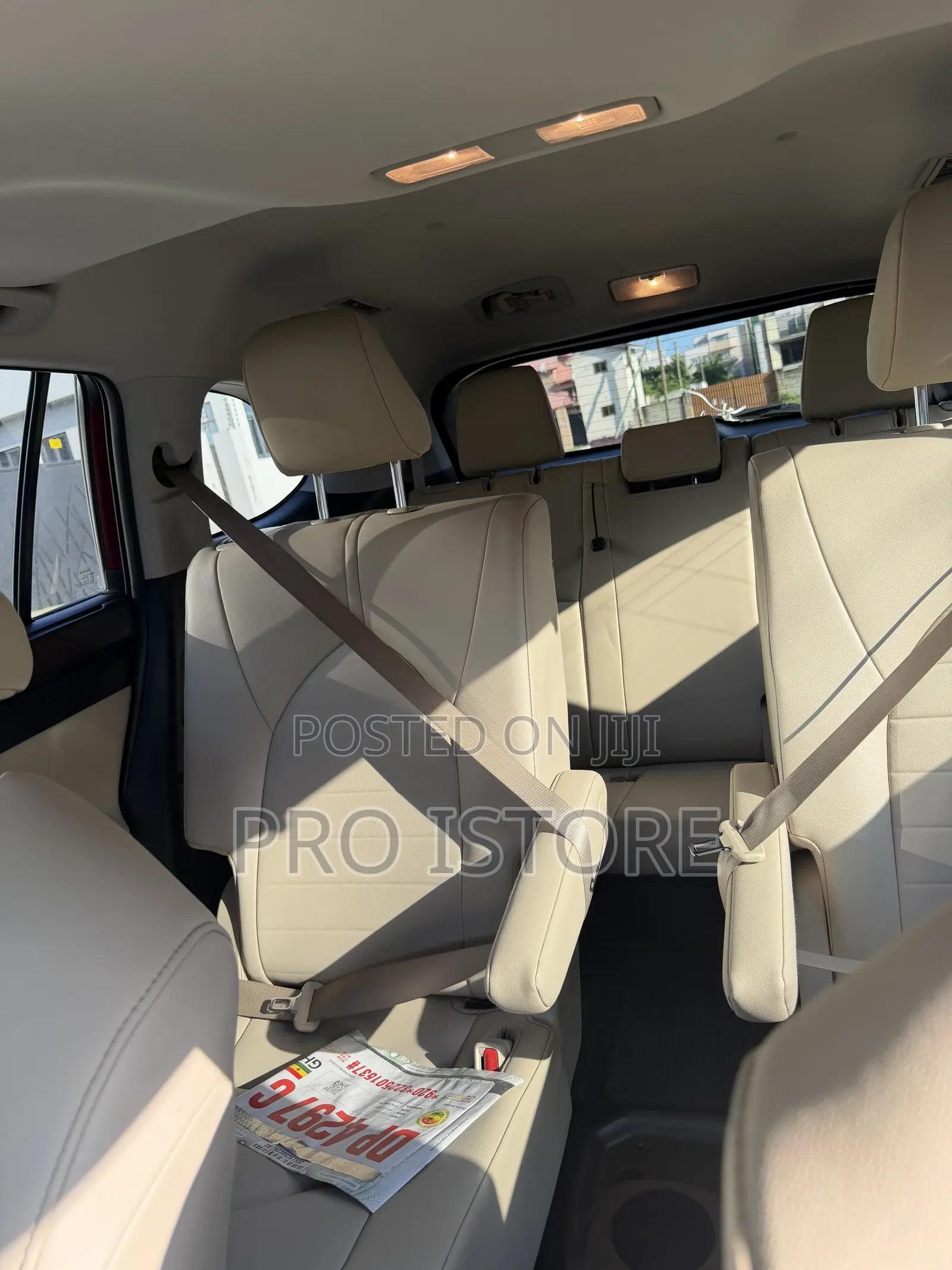 Toyota Highlander XLE 2022 Burgundy