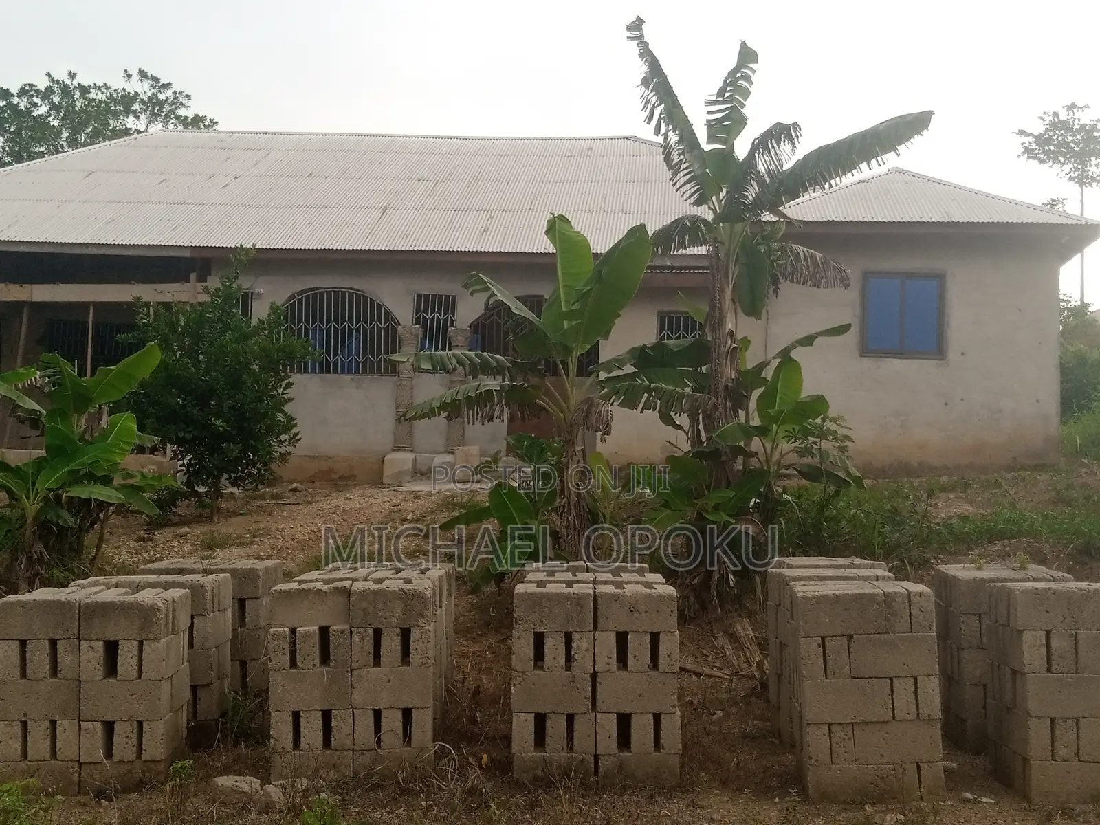 8bdrm House in Joy Residence, Adansi South for sale
