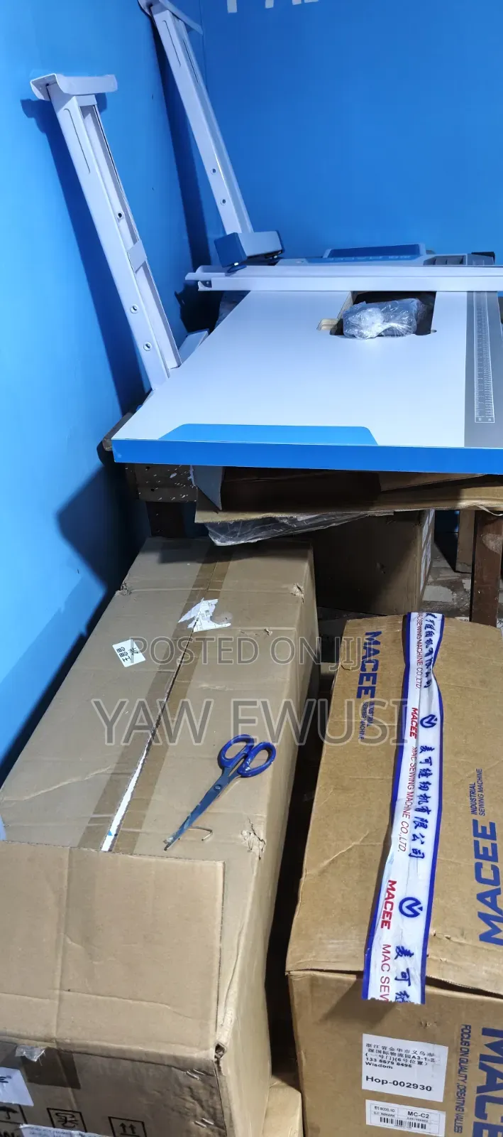 Industrial Sewing Machine