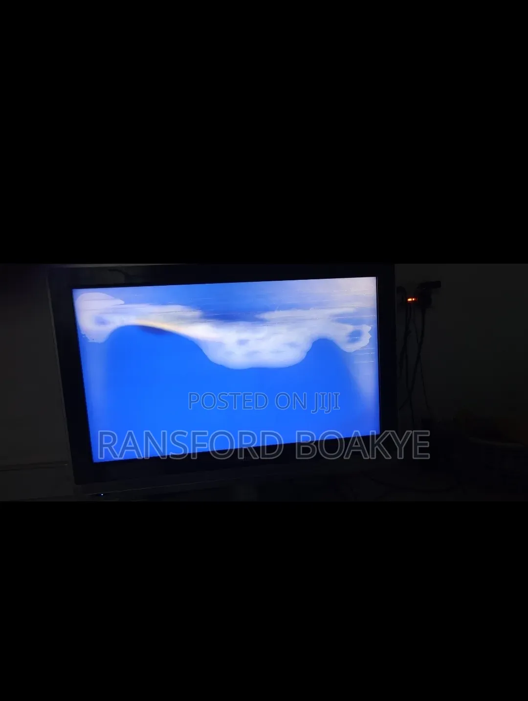Phillips TV 32inch With Free Decoder