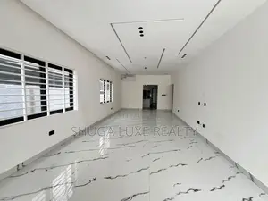 Furnished 3bdrm House in Lakeside Com 6 for sale