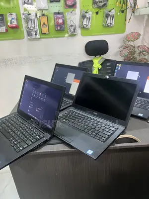 Laptop Dell Latitude 7390 8GB Intel Core i5 SSD 256GB