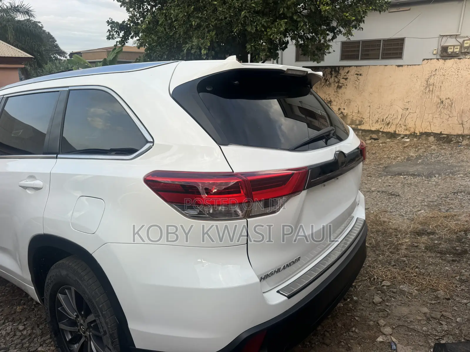 Toyota Highlander XLE 4x2 V6 (3.5L 6cyl 8A) 2018 White