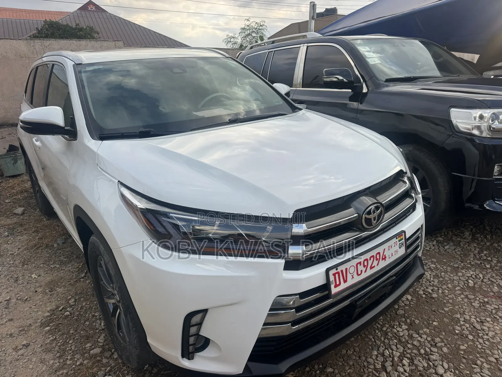 Toyota Highlander XLE 4x2 V6 (3.5L 6cyl 8A) 2018 White