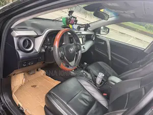 Toyota RAV4 2018 Black