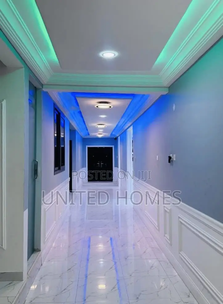 Furnished 6bdrm Mansion in West Hills Mall Area for sale