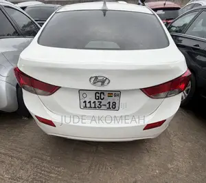 Hyundai Elantra Limited Sedan FWD (1.8L 4cyl 6A) 2013 White