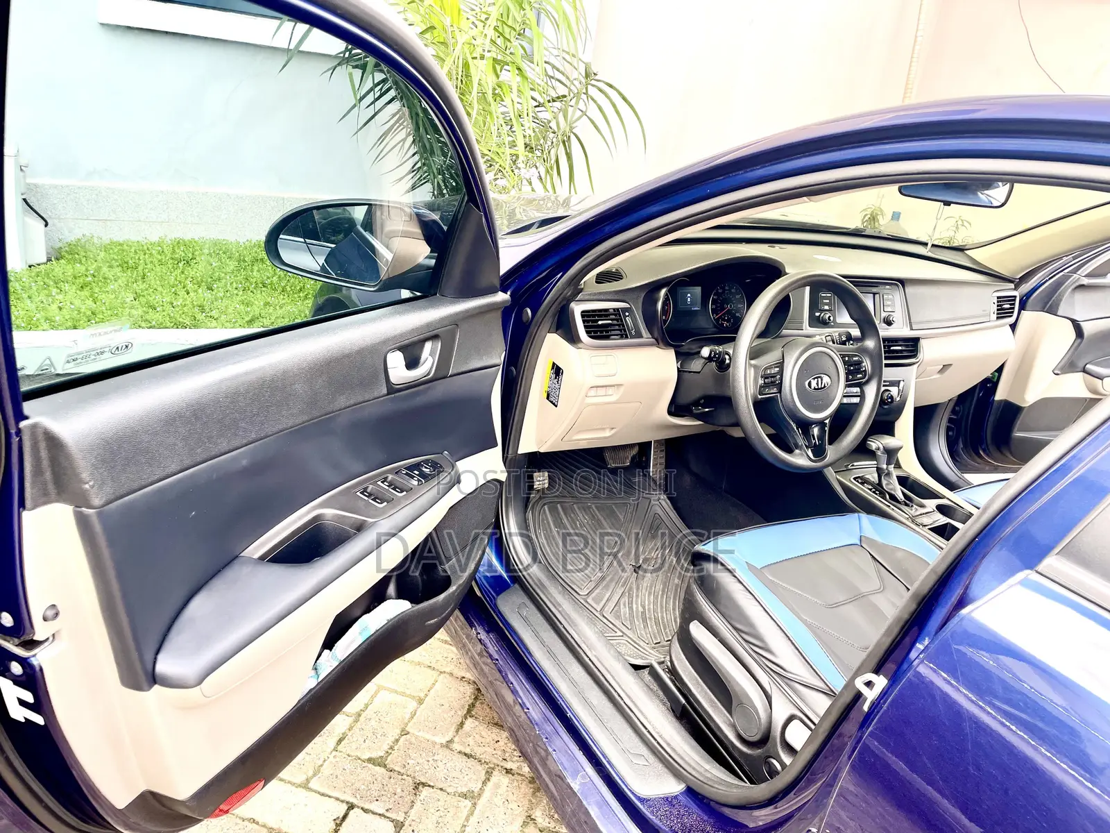 Kia Optima LX 4dr Sedan FWD (2.4L 4cyl 6M) 2017 Blue