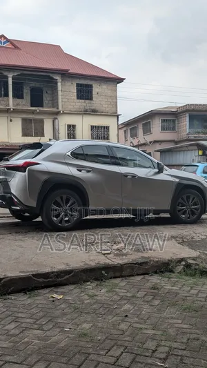 Lexus UX 2019 Gray