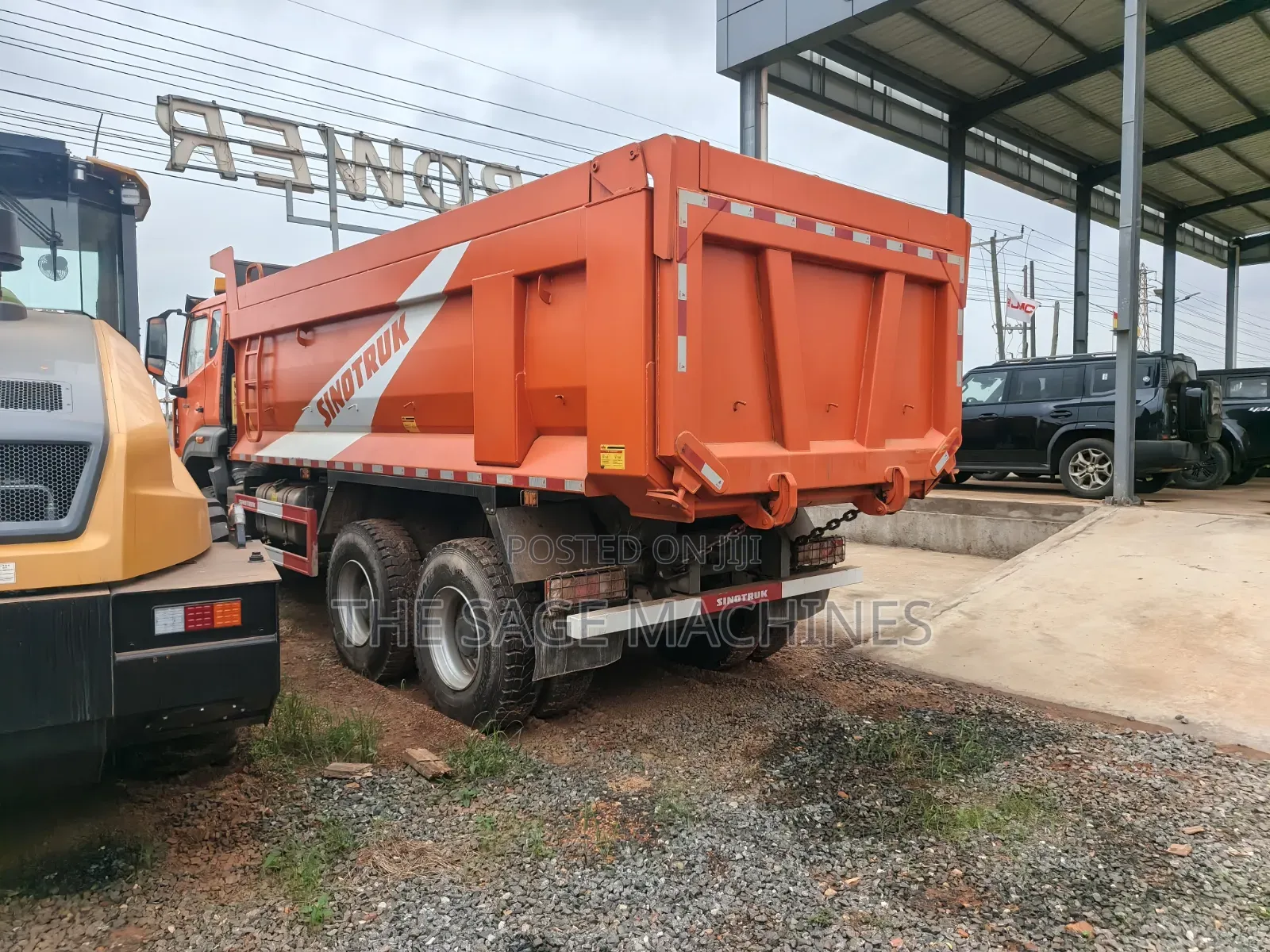 10 Wheeler Howo Sinotruck Tipper Truck for Sale