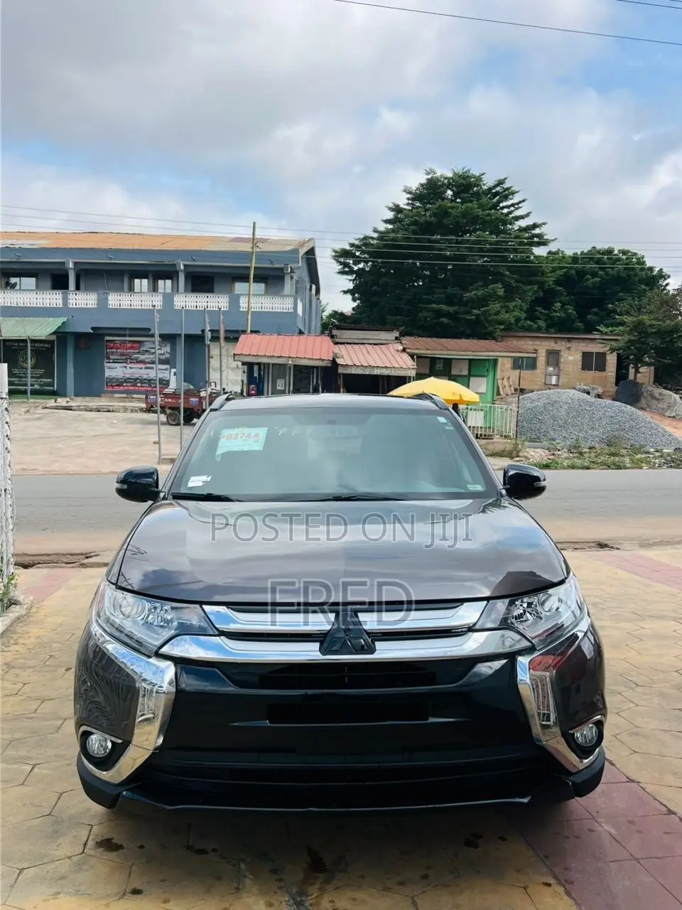 Mitsubishi Outlander LE FWD 2018 Brown