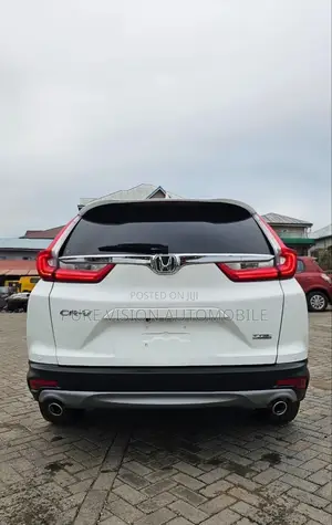Honda CR-V 2021 White