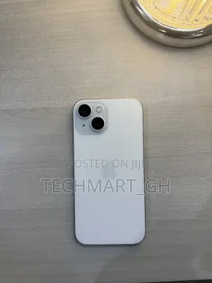 Apple iPhone 15 128 GB