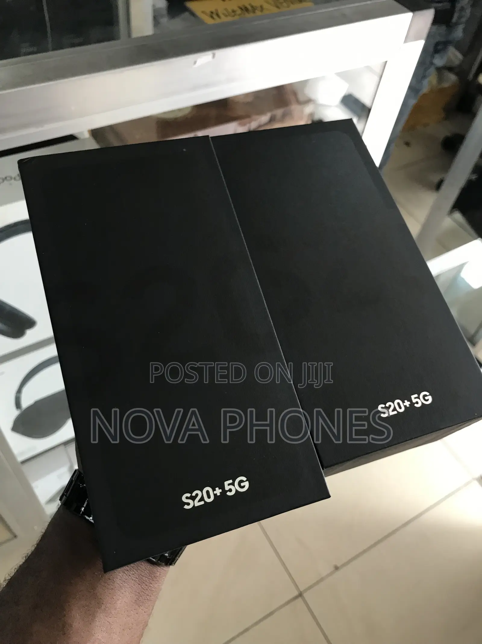 New Samsung Galaxy S20+ 5G 256 GB Black