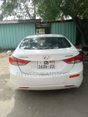 Hyundai Elantra 2013 White
