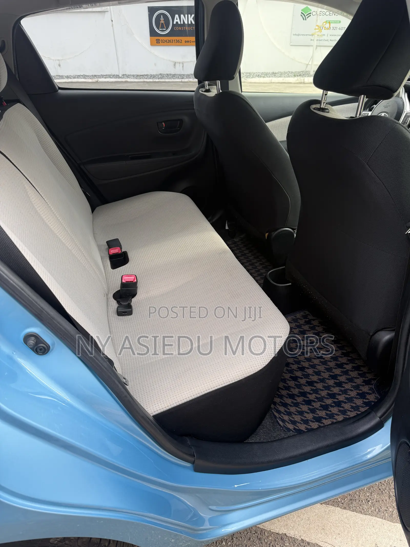 Toyota Vitz 1.3 FWD 3dr 2015 Blue