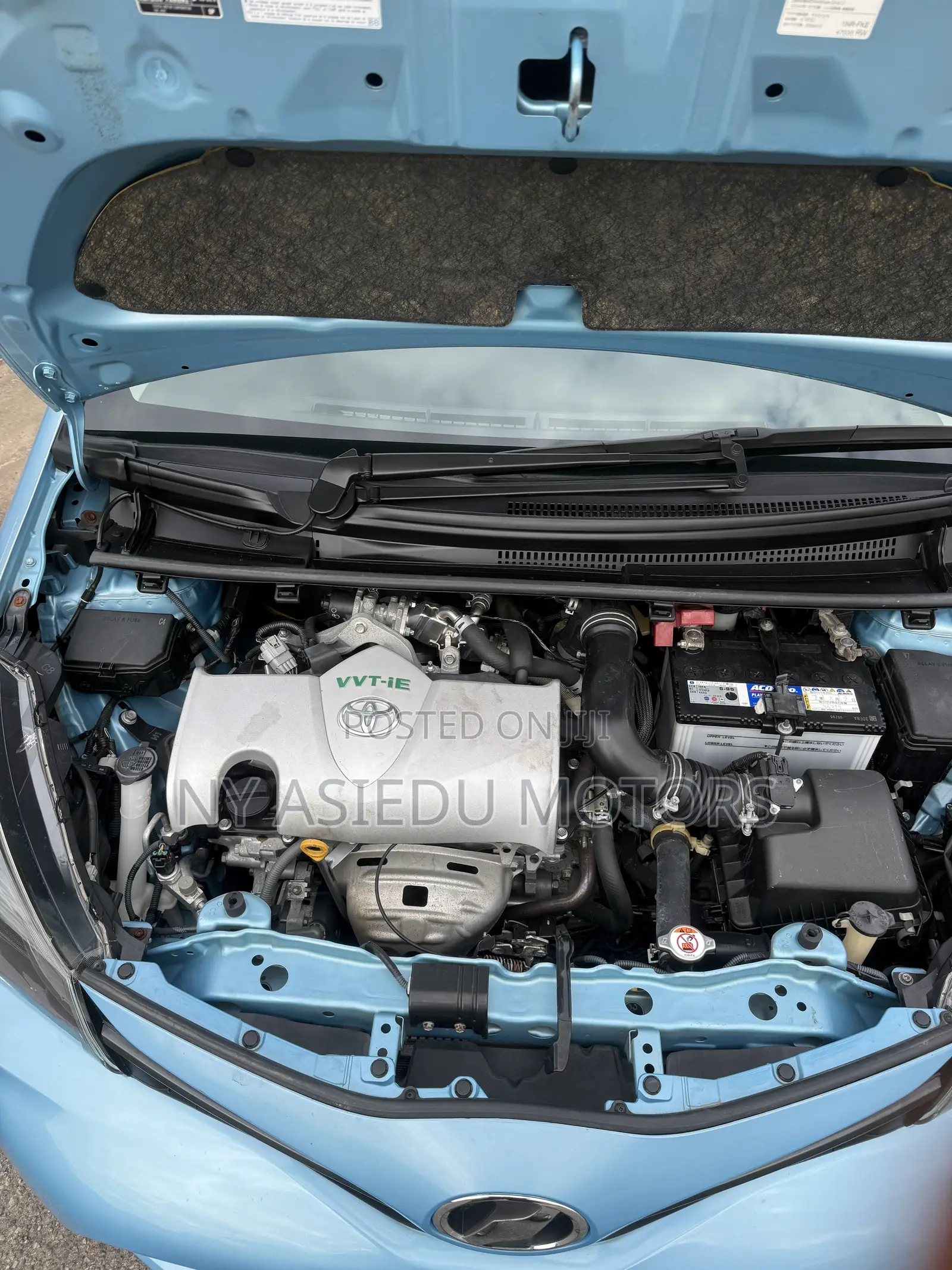 Toyota Vitz 1.3 FWD 3dr 2015 Blue