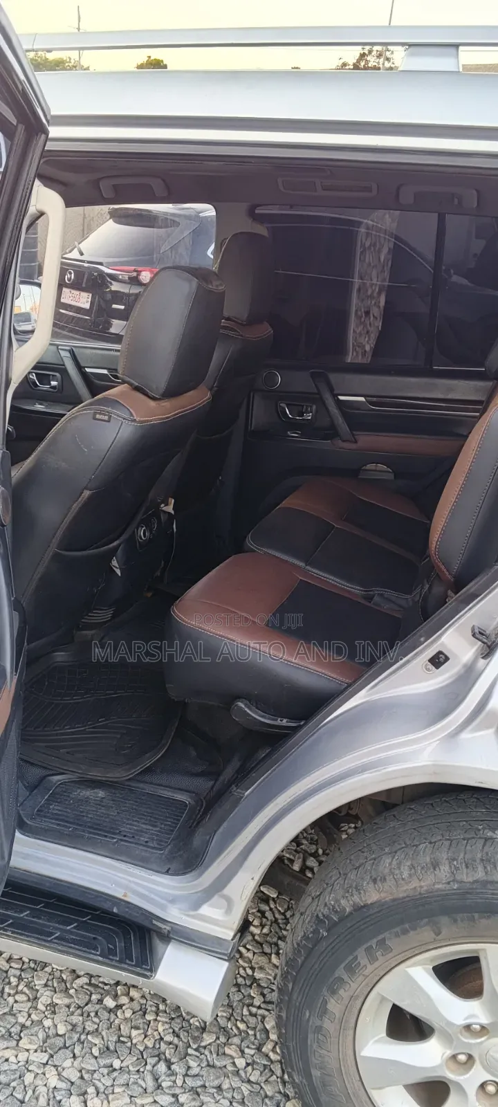 Mitsubishi Pajero 2012 Blue