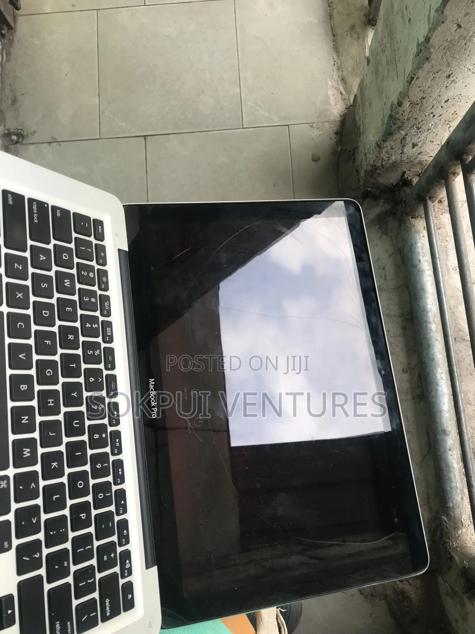 Laptop Apple MacBook Pro 2012 6GB Intel Core i5 HDD 500GB